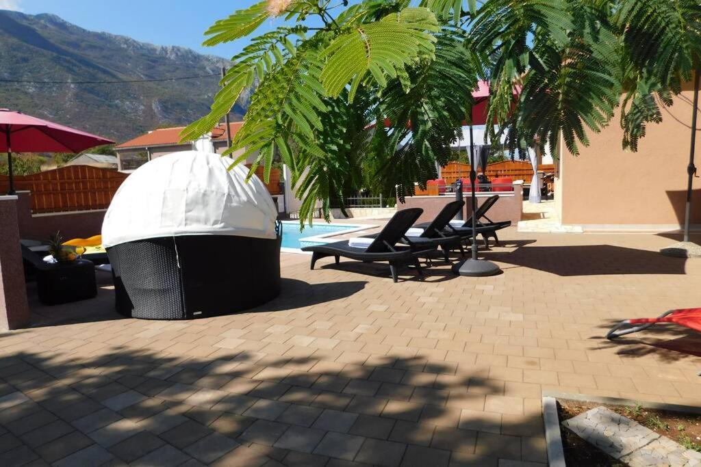 Holiday Home Jass Near Makarska Zagvozd Eksteriør billede