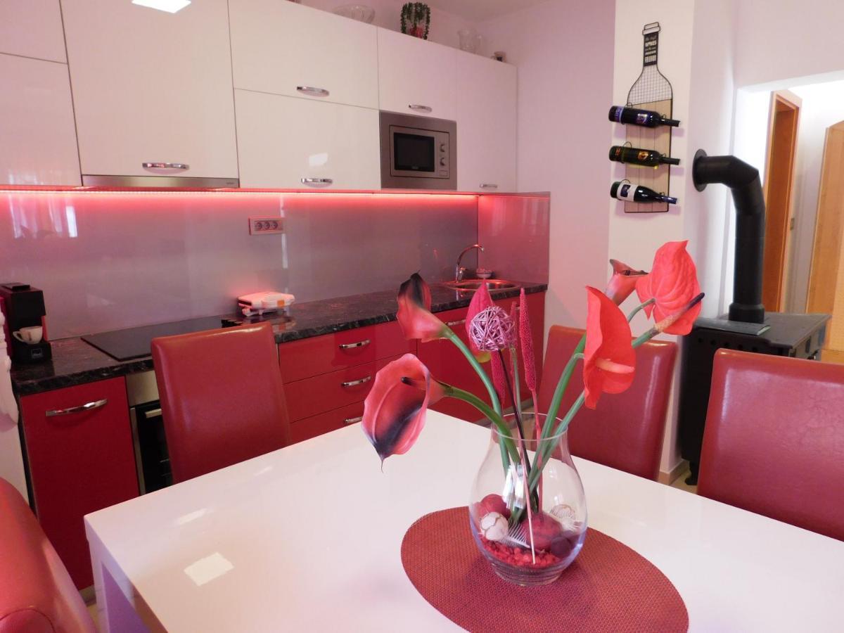 Holiday Home Jass Near Makarska Zagvozd Eksteriør billede