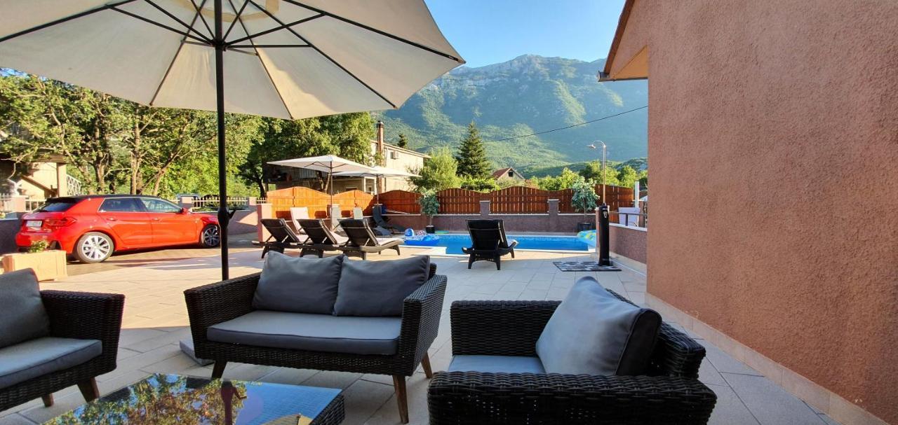 Holiday Home Jass Near Makarska Zagvozd Eksteriør billede