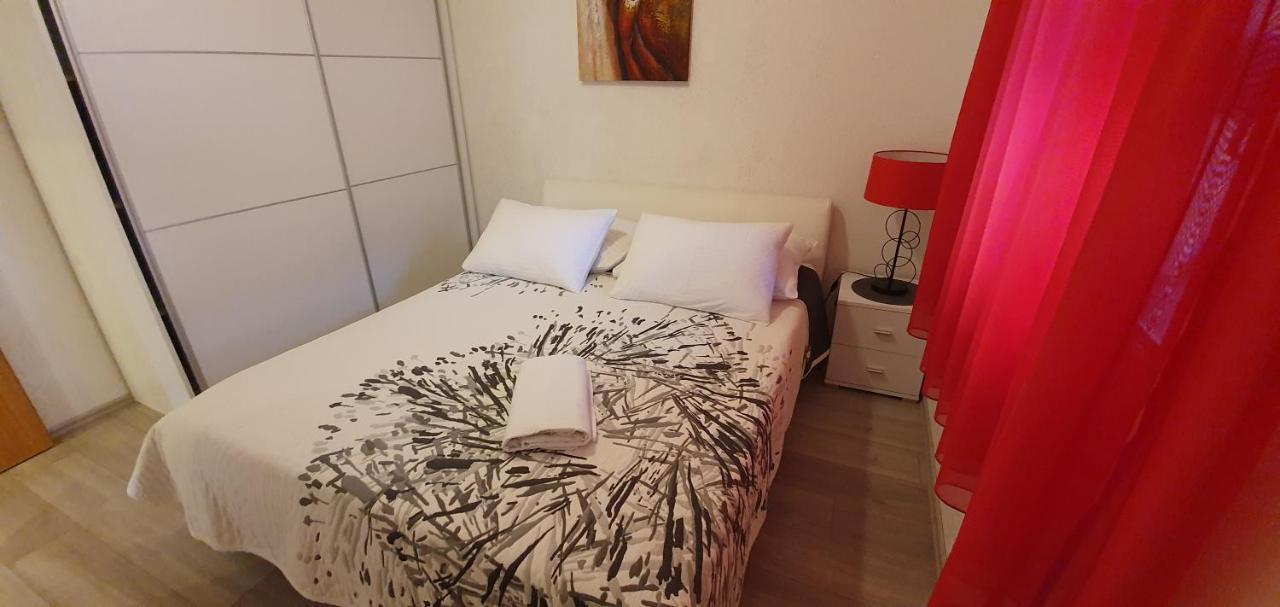 Holiday Home Jass Near Makarska Zagvozd Eksteriør billede