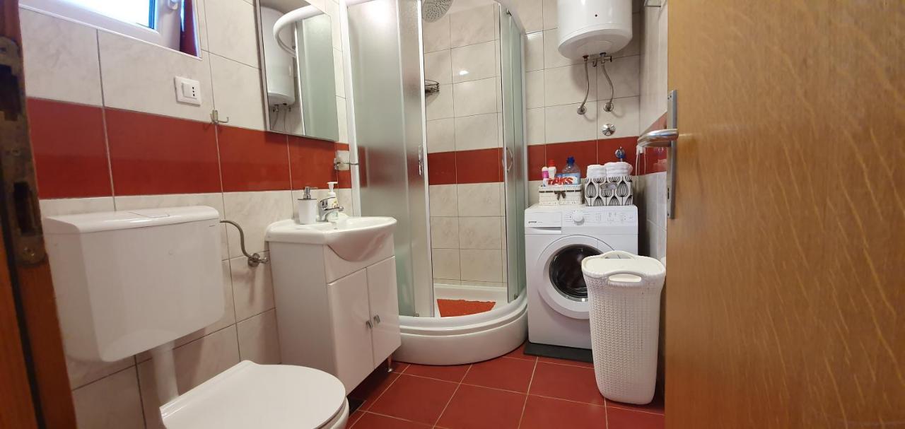 Holiday Home Jass Near Makarska Zagvozd Eksteriør billede